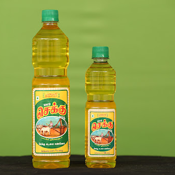 Pure Groundnut Oil bottle